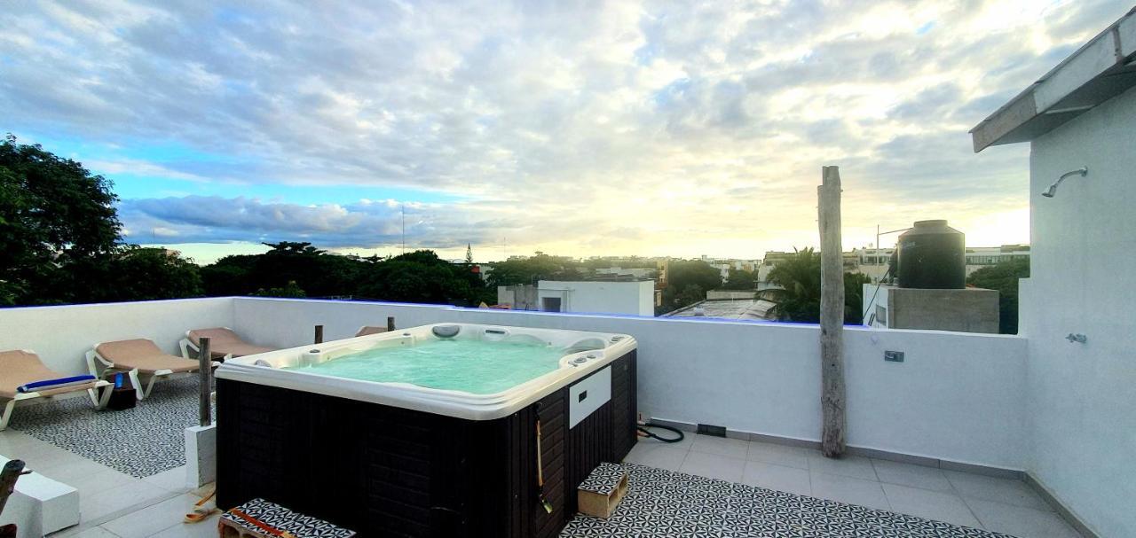 Bloom! Exclusive Boutique B&B (Adults Only) Playa del Carmen Esterno foto
